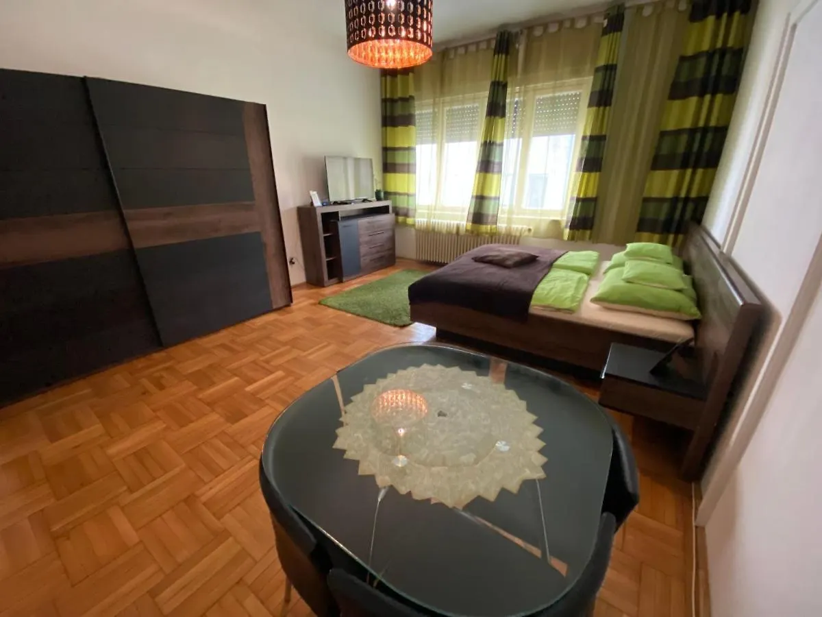 Apartment And Rooms Heart Of The City Budapeszt 0*,