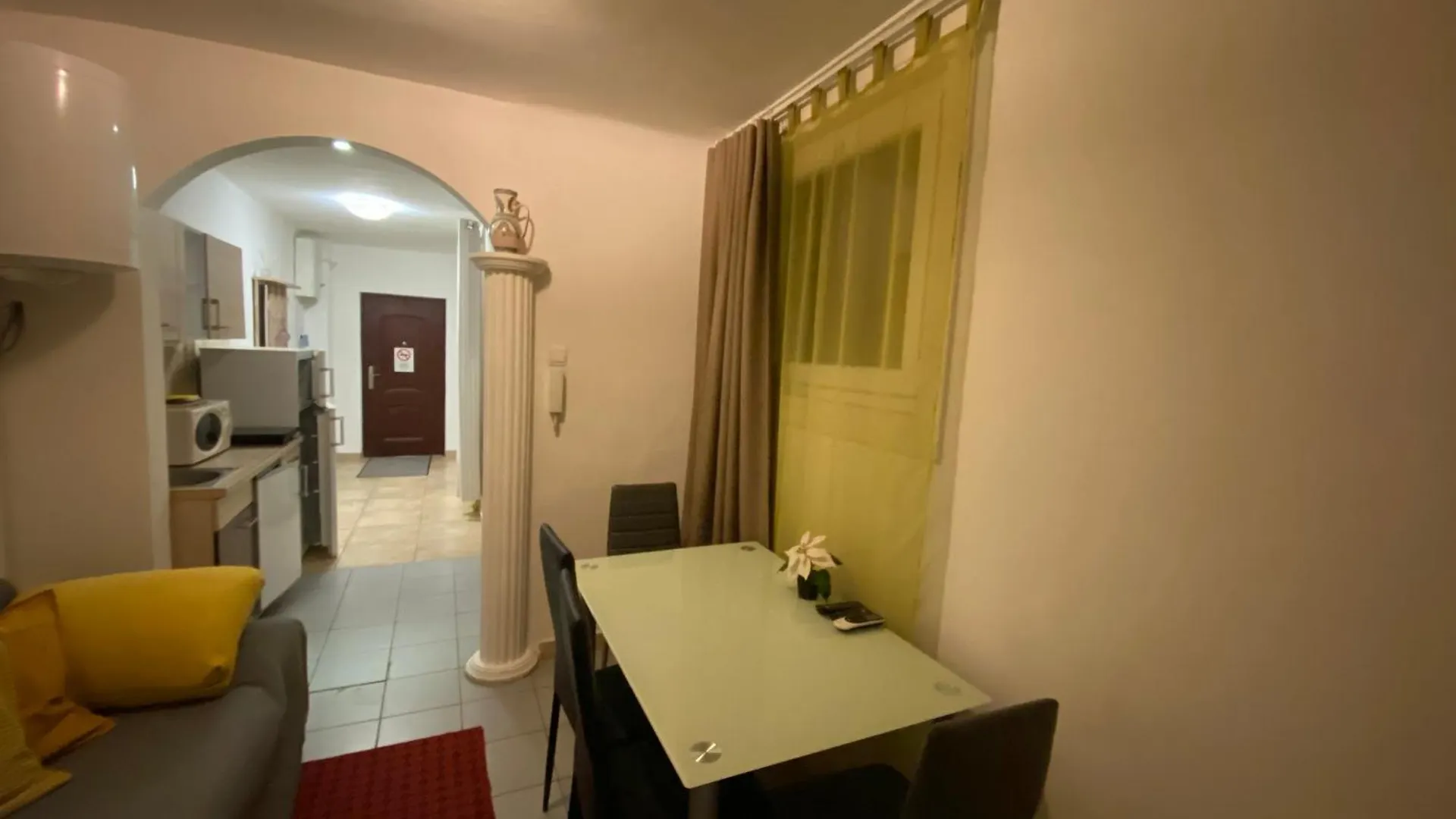 Apartment And Rooms Heart Of The City Boedapest Hongarije