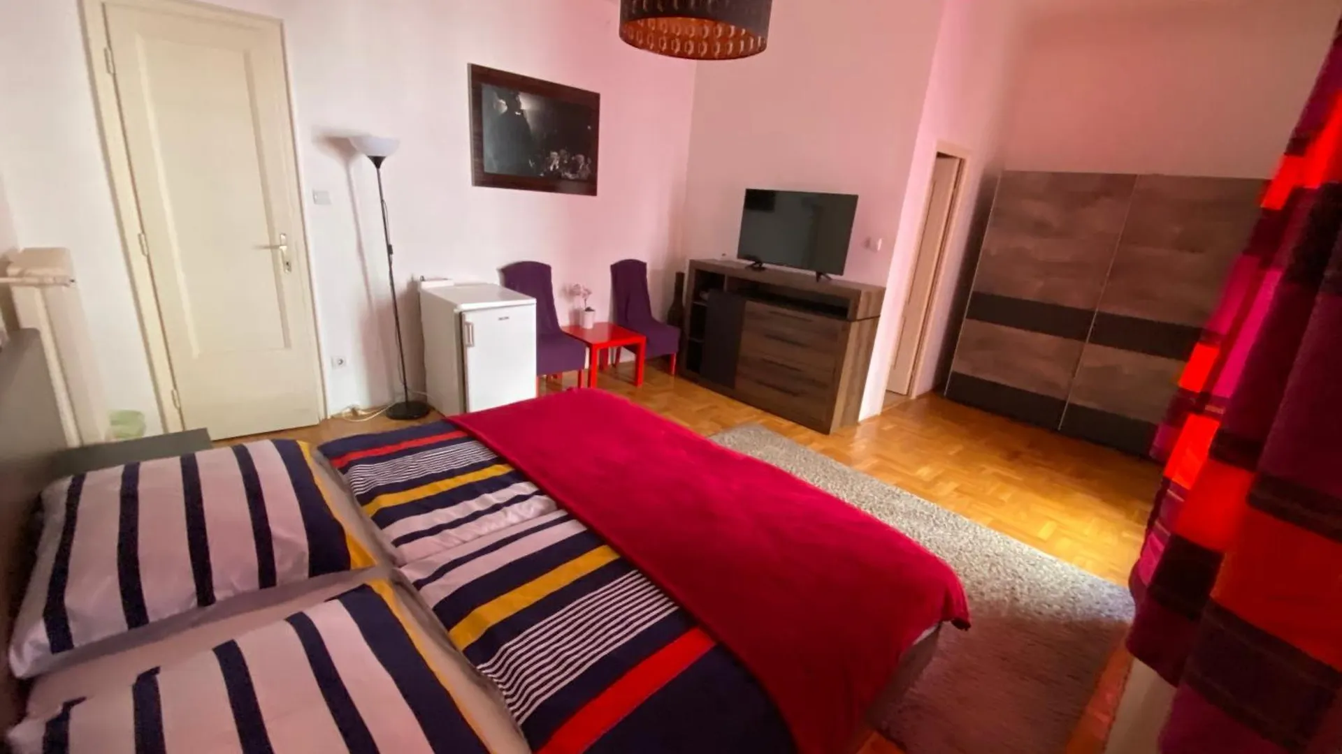 Apartment And Rooms Heart Of The City Boedapest
